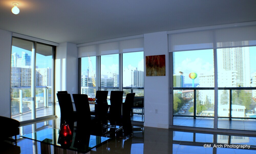 Hallandale Beach by 1stHomeRent — hotel in Hallandale Beach