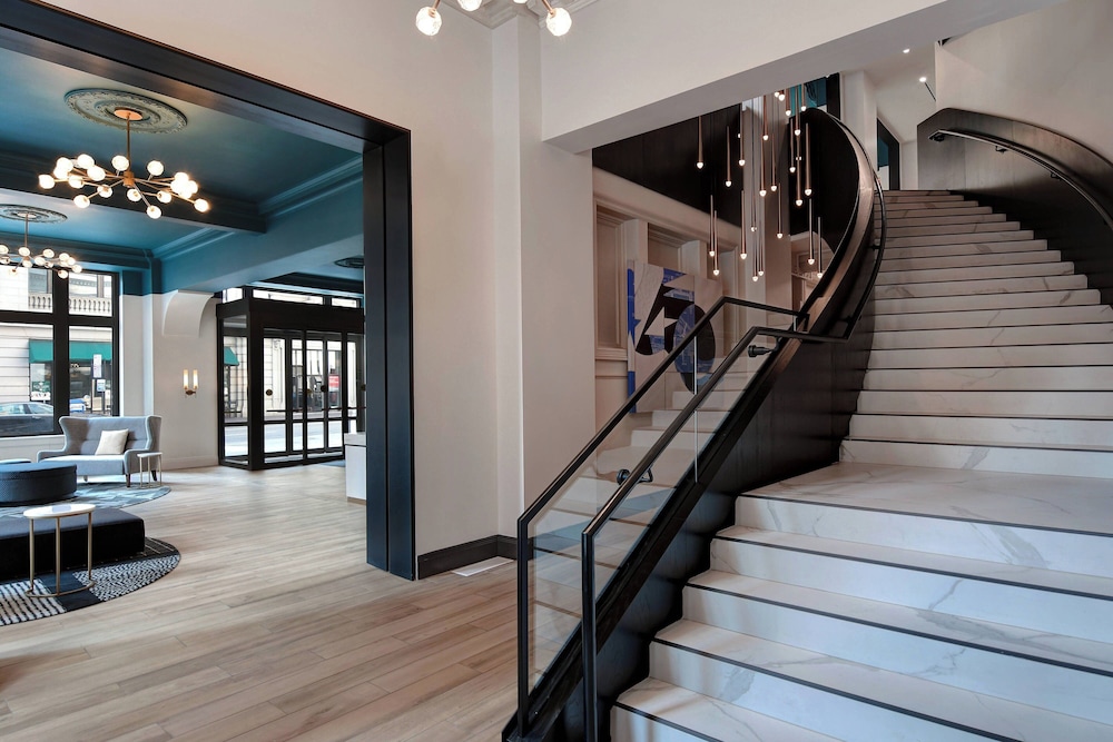 Courtyard by Marriott Cincinnati Downtown - photo 30