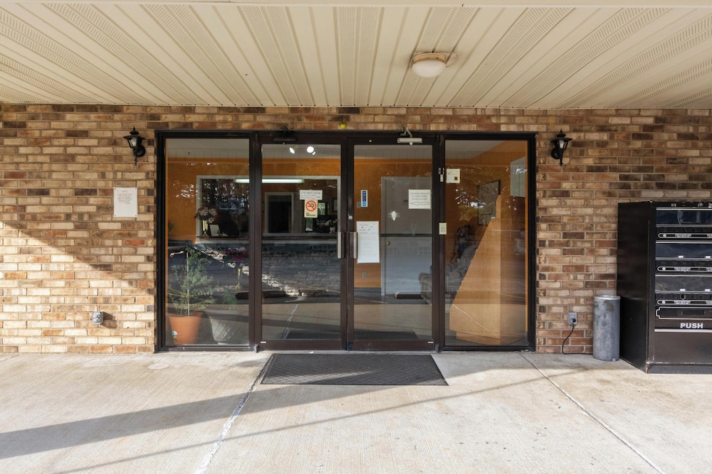 Budget Host Inn by Hotel O Portland near I 65 - featured photo