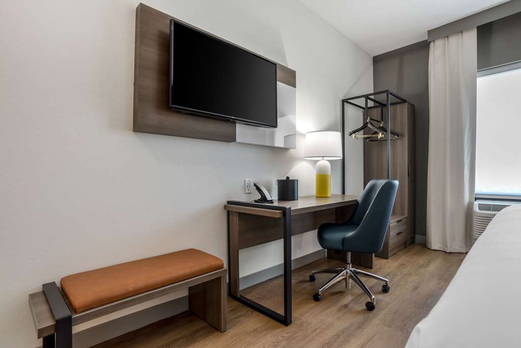 Comfort Inn & Suites Panama City Beach Pier Park Area - photo 15