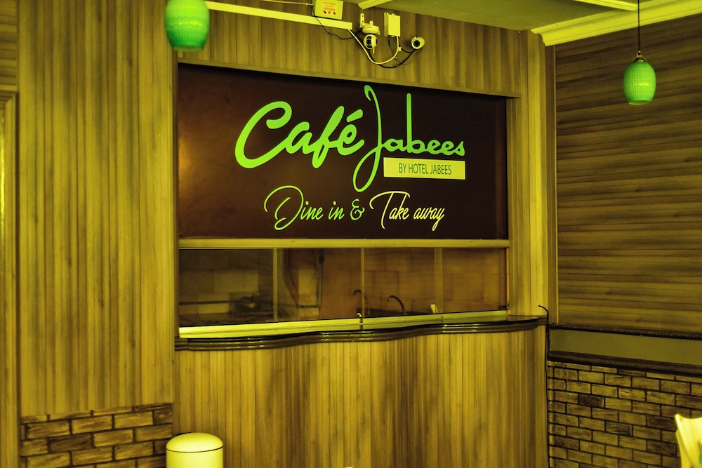 Hotel Jabees - last minute hotel in Karachi