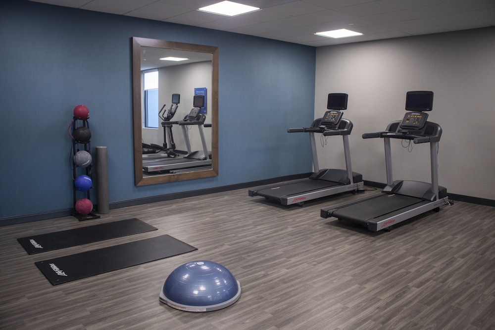 Hampton Inn & Suites Portland West - photo 71