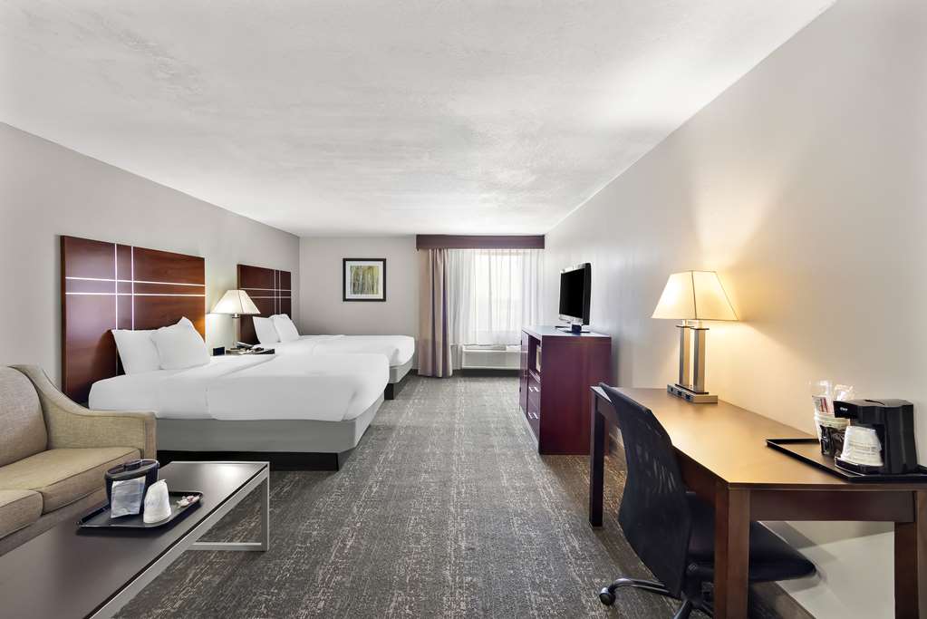 Best Western Luxbury Inn Fort Wayne - photo 33