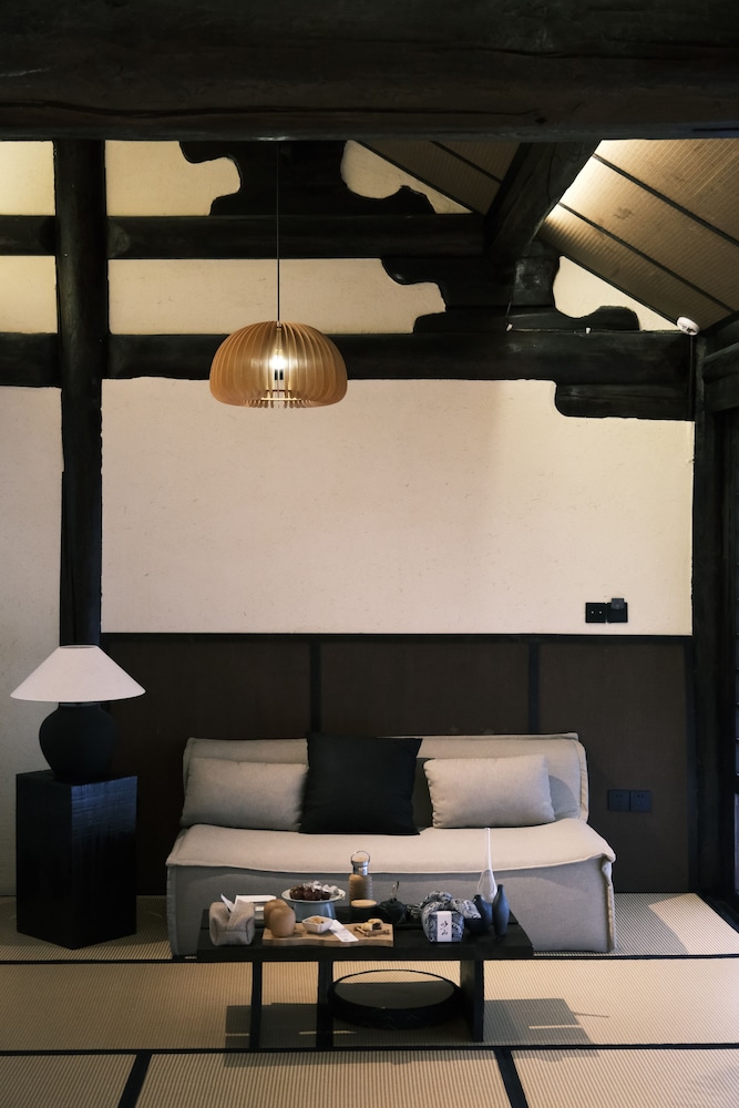 Izan - carbon neutral hotel in Dali