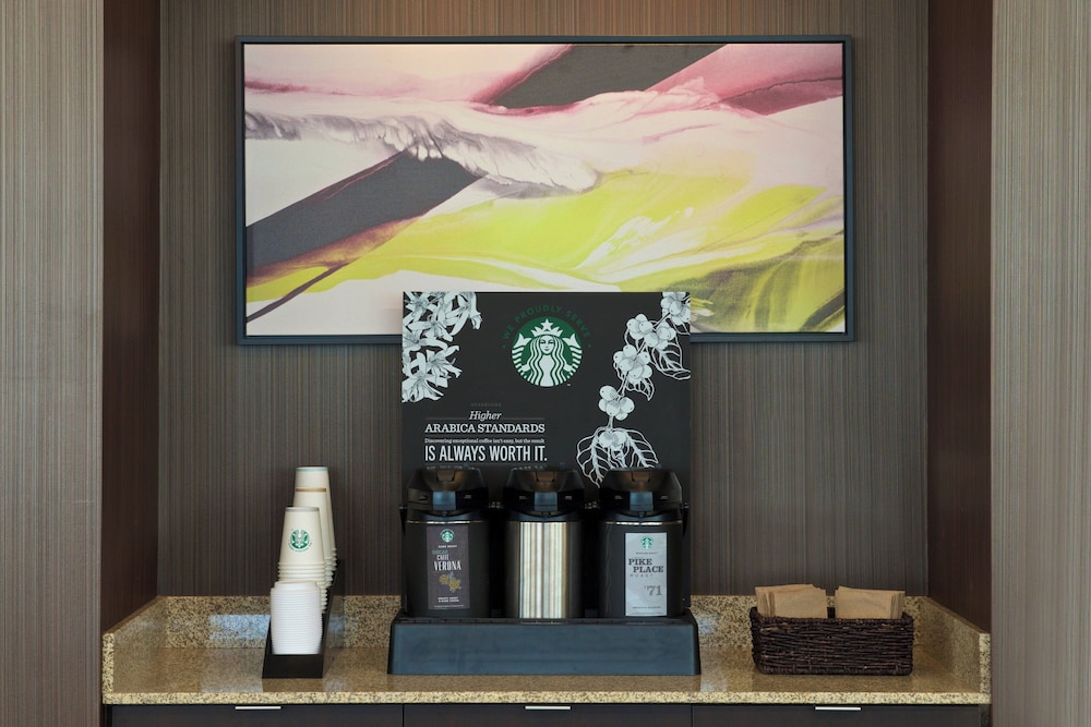 Courtyard by Marriott Seattle Everett Downtown - photo 36