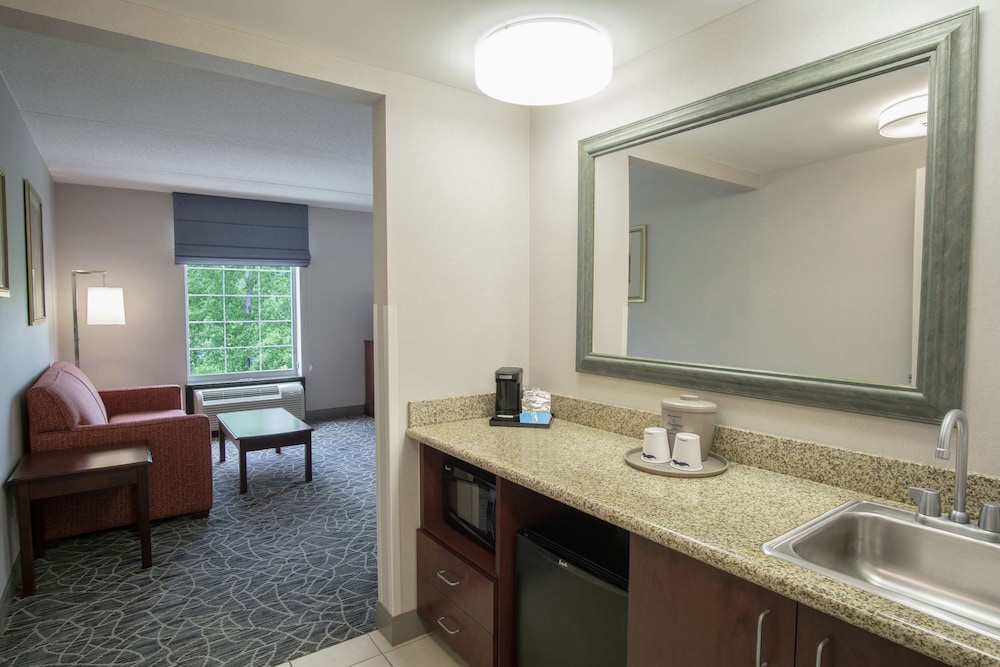 Hampton Inn & Suites Berkshires Lenox - photo 27