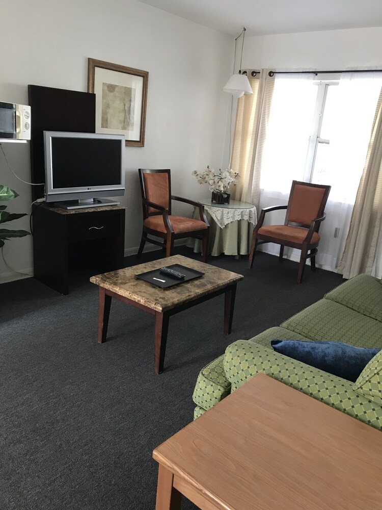 Echo Sails Motel - photo 32