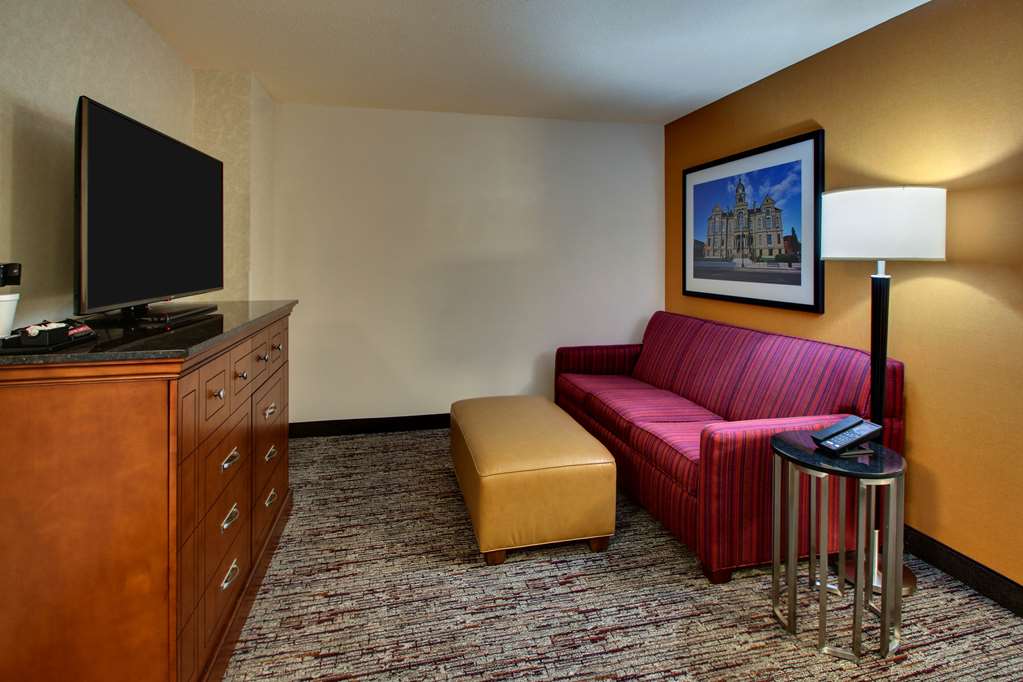 Drury Inn & Suites Findlay - photo 35