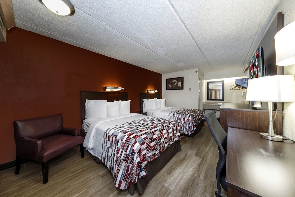Red Roof Inn Tampa Brandon - photo 18