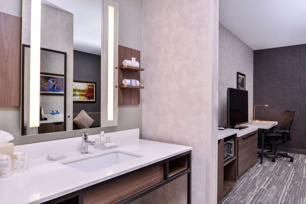 Hilton Garden Inn Bend - photo 15