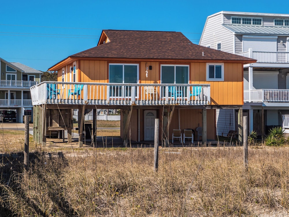 Shoo Fly in Kure Beach, United States