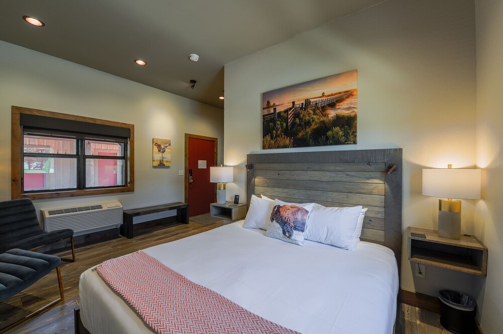 Golden Stone Inn - photo 17
