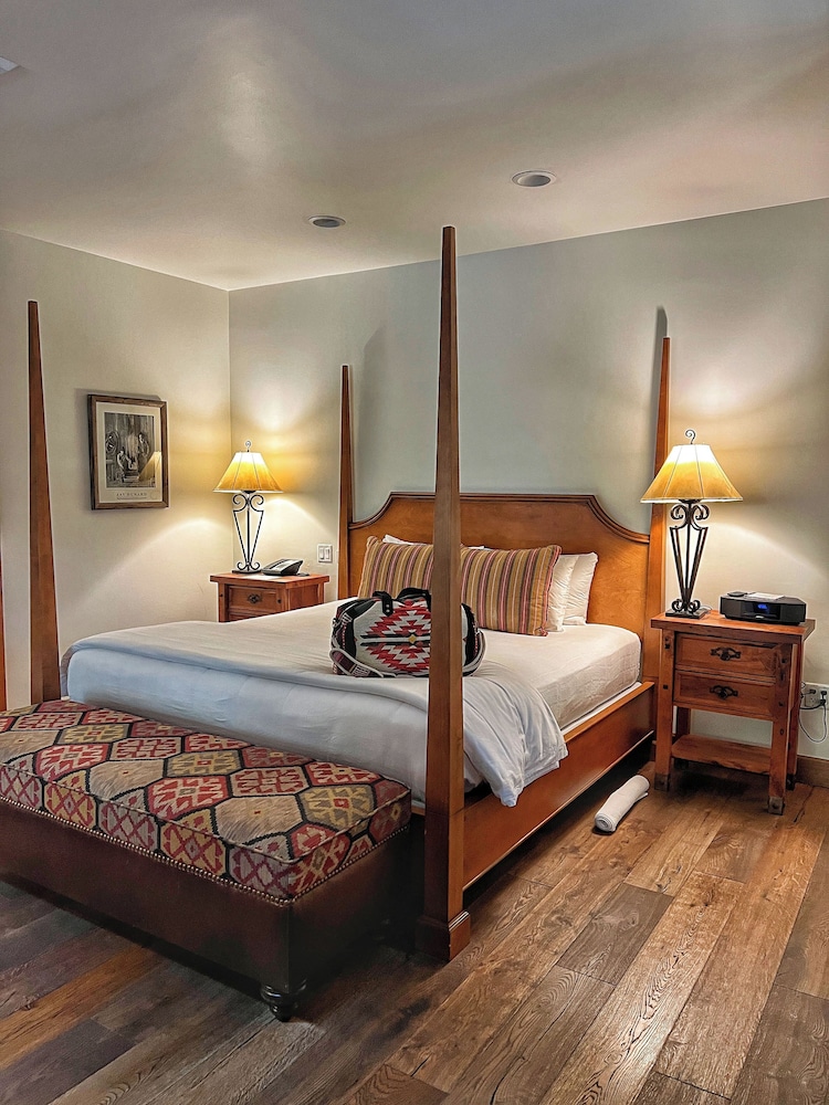 Hermosa Inn - photo 12
