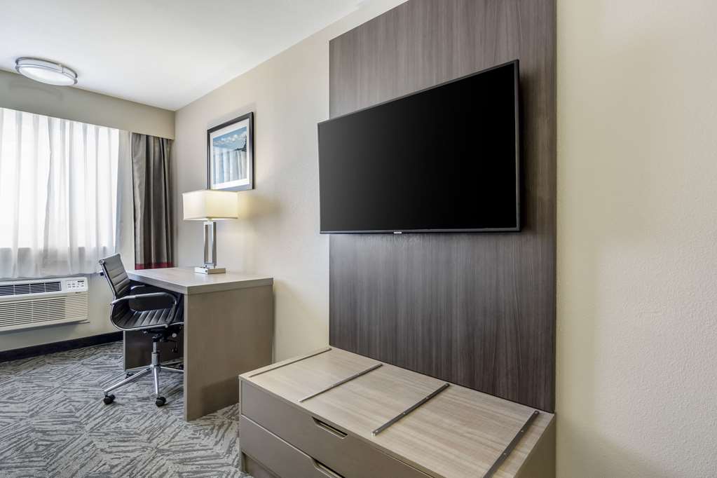 Comfort Inn & Suites Pacific Auburn - photo 16
