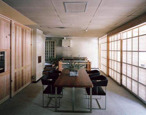 Hotel Sunshine 三舎院 - carbon neutral hotel in Osaka