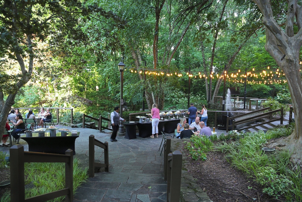 Crowne Plaza Atlanta Perimeter at Ravinia by IHG - photo 92