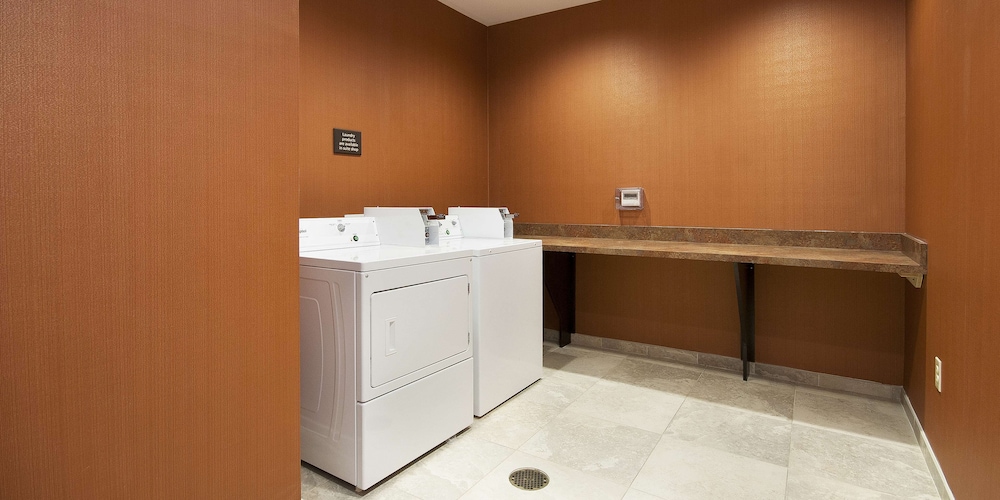 Hampton Inn & Suites Seneca Clemson Area - photo 51