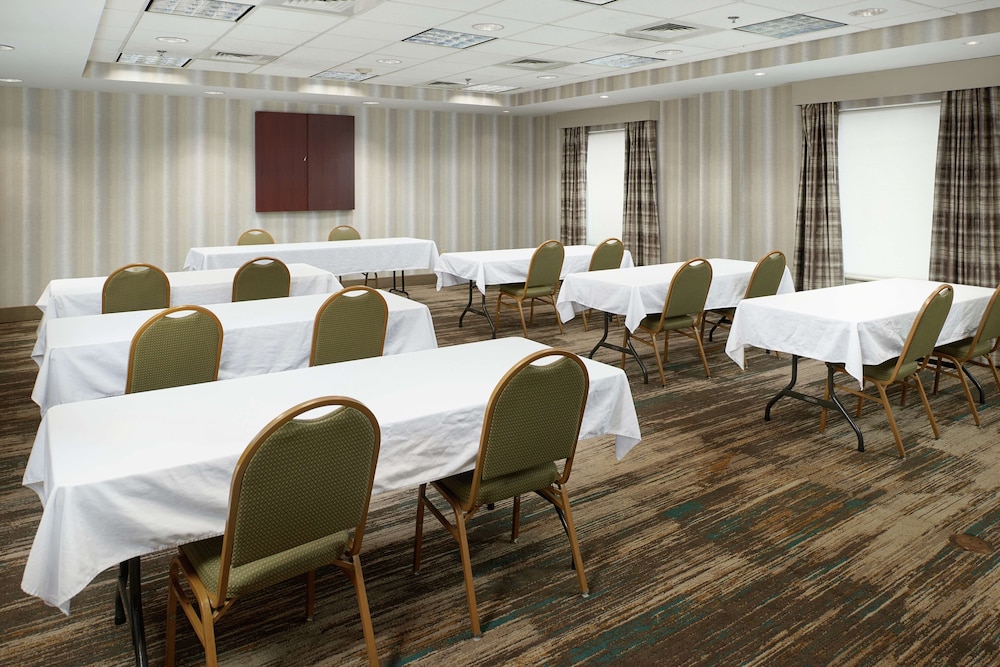 Hampton Inn & Suites Oxford Anniston - photo 50