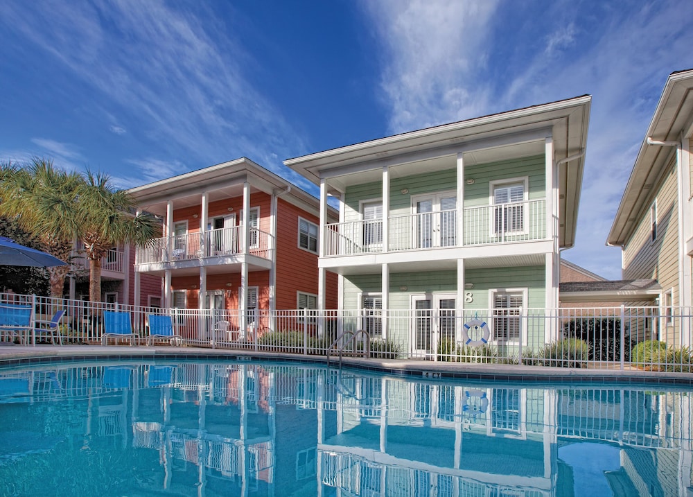 Beach Street Cottages in Miramar Beach, United States