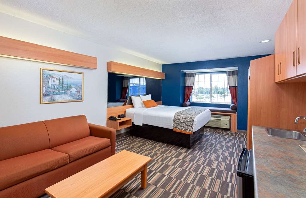 Microtel Inn & Suites by Wyndham Cordova Memphis I 40 East - photo 25