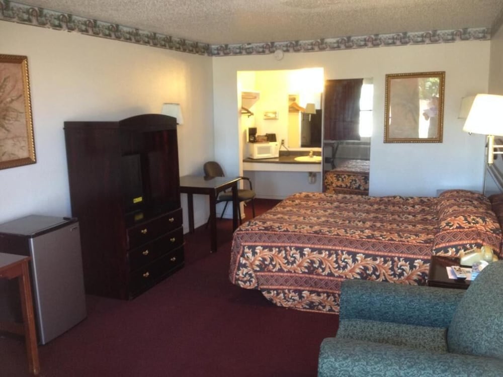 American Dream Inn - photo 18