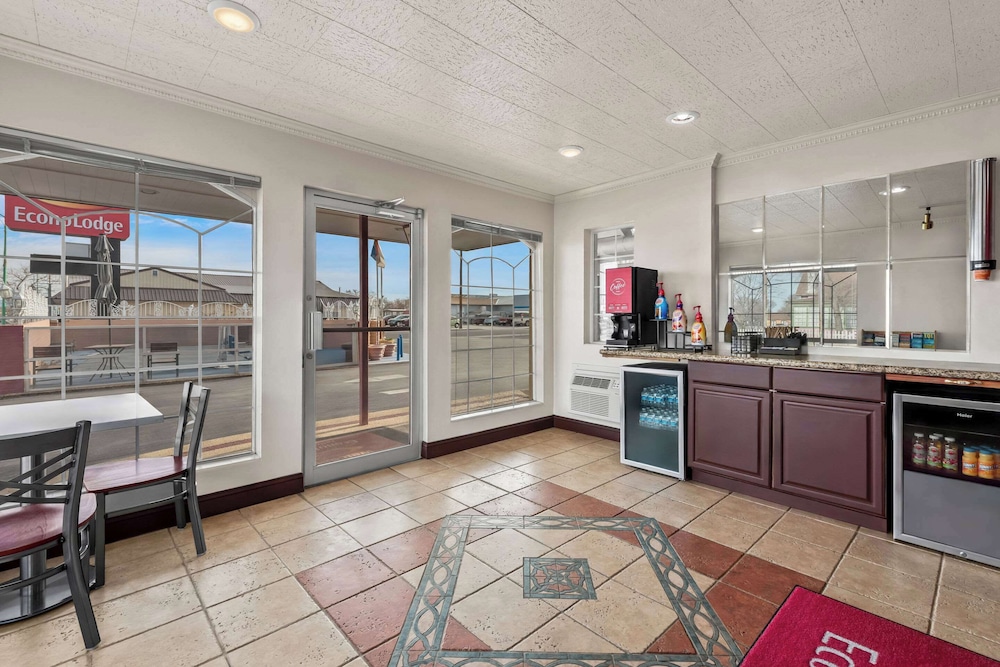 Econo Lodge Fallon Naval Air Station Area - photo 2