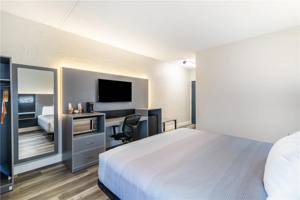 Quality Inn Bangor Airport - photo 24