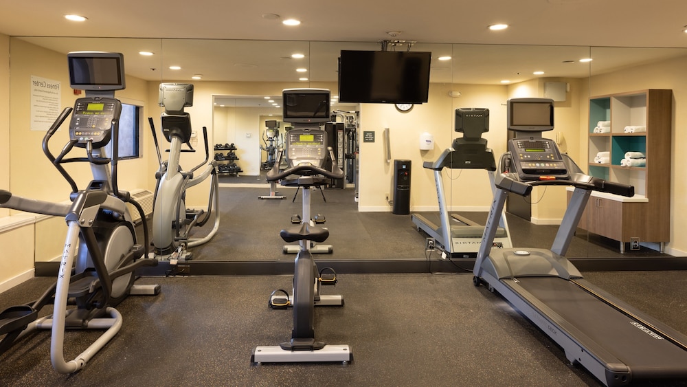 Holiday Inn Santa Ana Orange Co. Arpt by IHG - photo 17