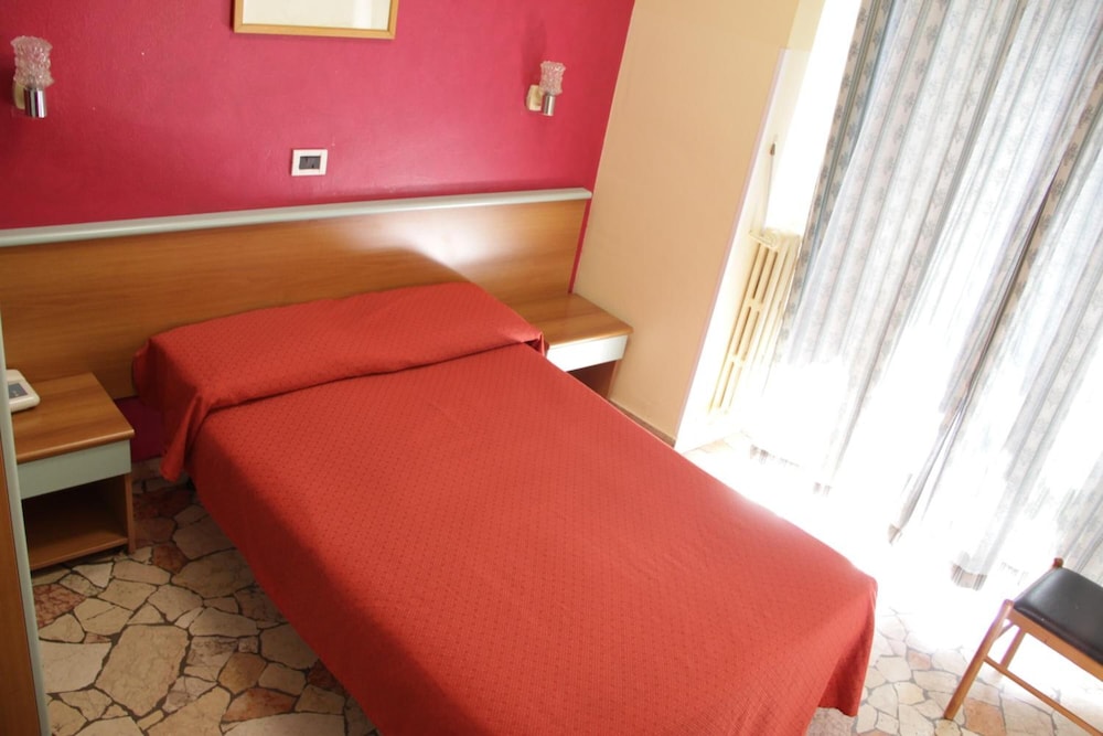 Hotel Del Sud - last minute hotel in Milan