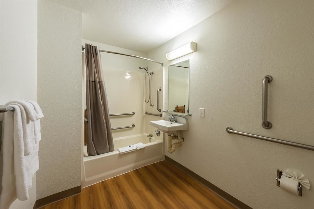 Motel 6 Reno West - photo 21