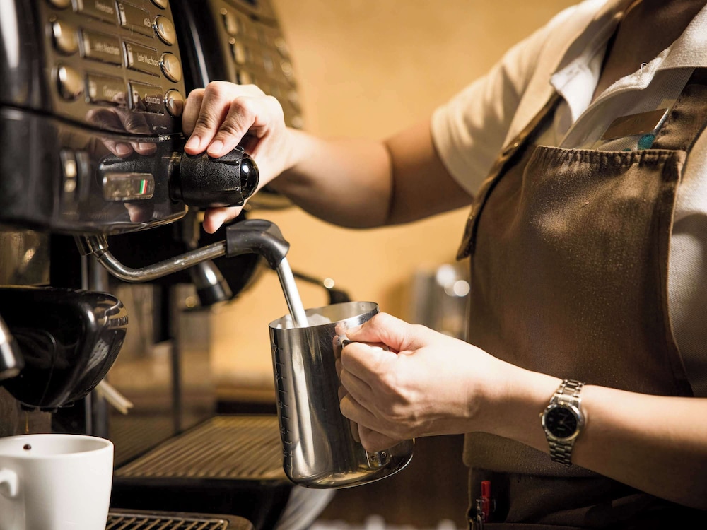 מזון ומשקאות