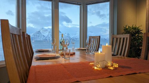 Villa Lyngenfjord — 4-Star Luxury Hotel in Olderdalen, Norway