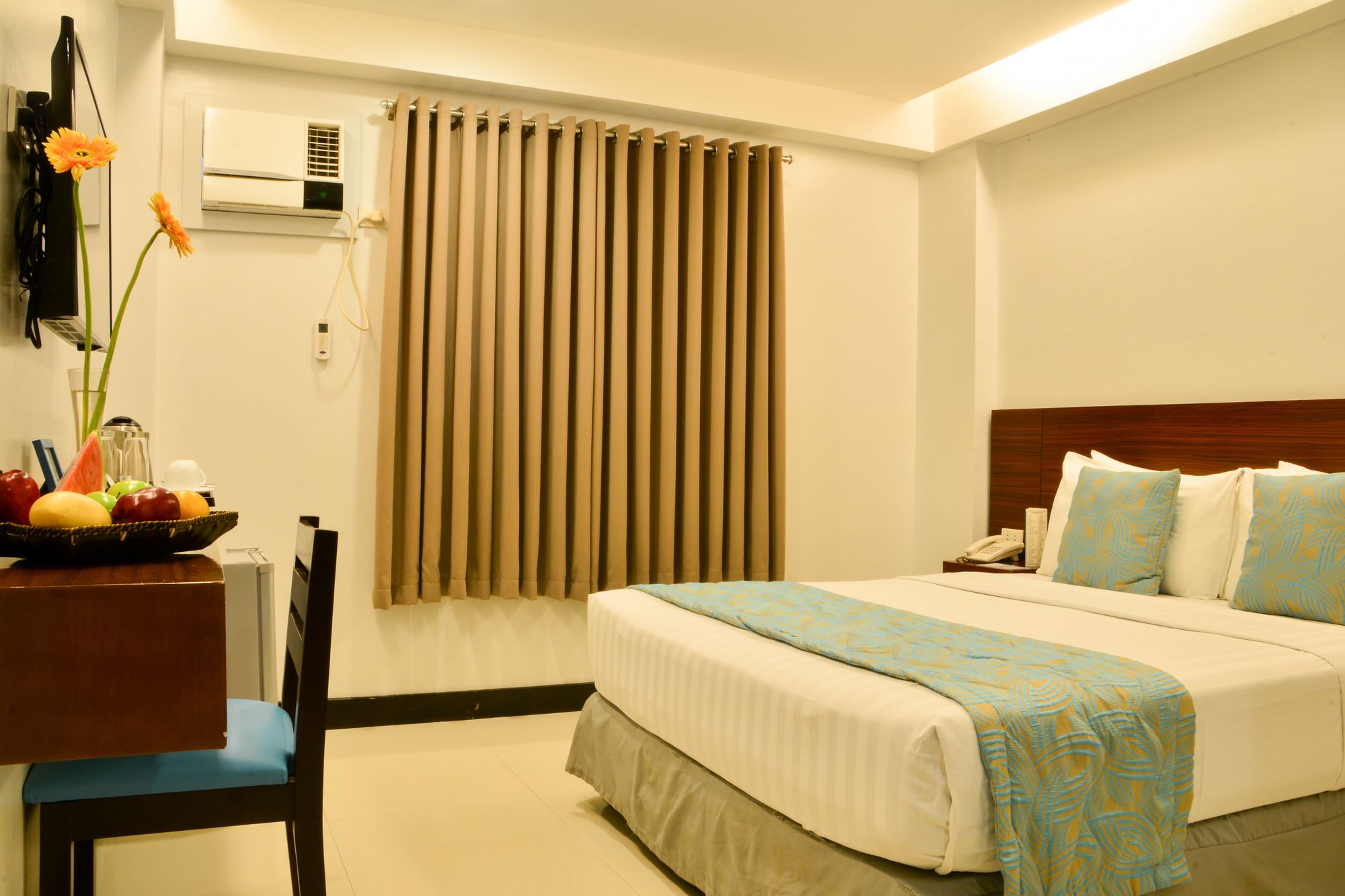 Jony’s Boutique Hotel in Malay, Philippines