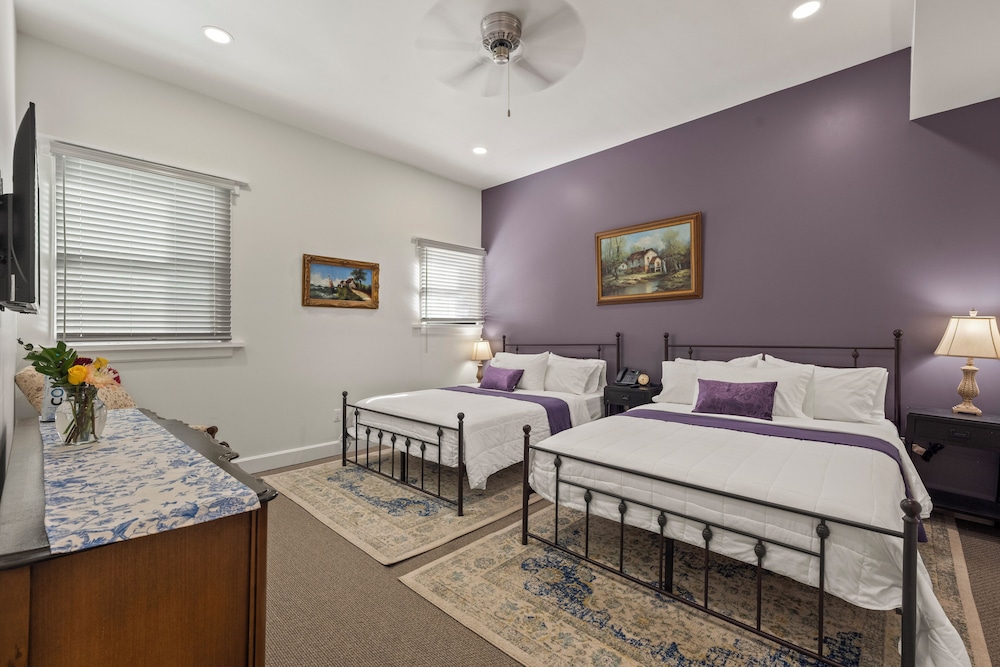 Club Hotel Colorado - photo 18