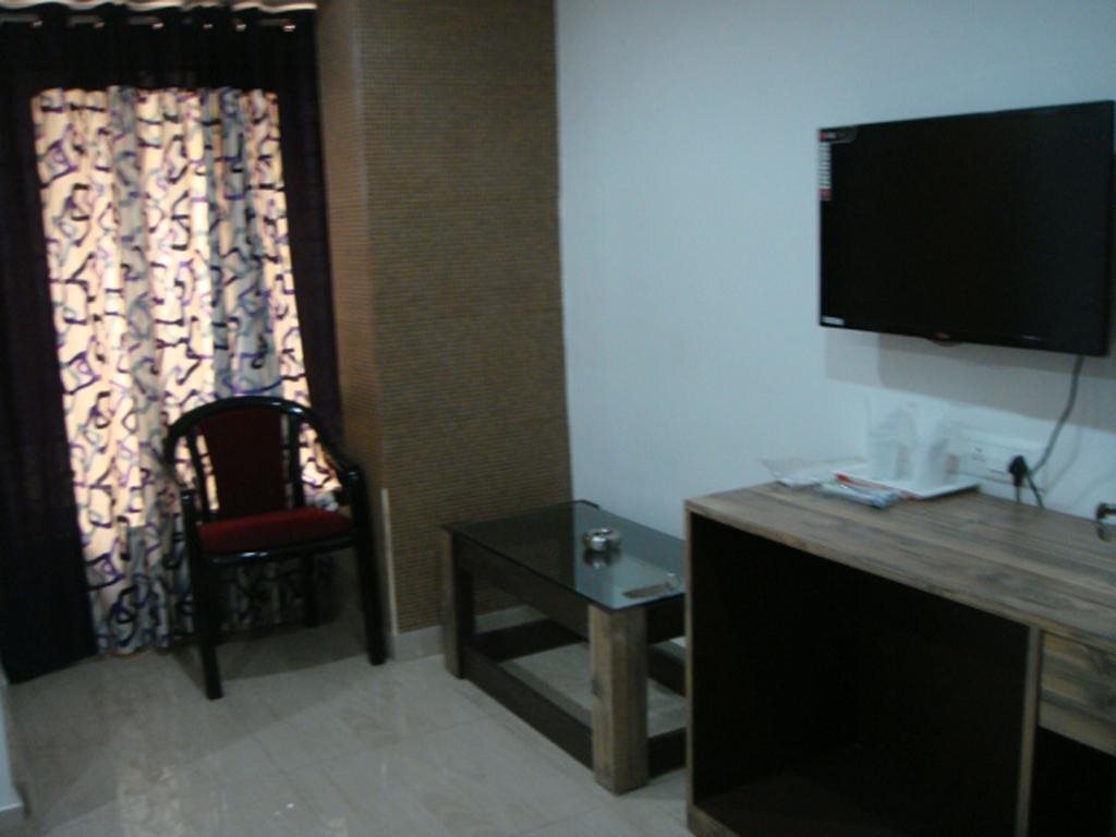 Hotel Breeze — hotel in Siliguri
