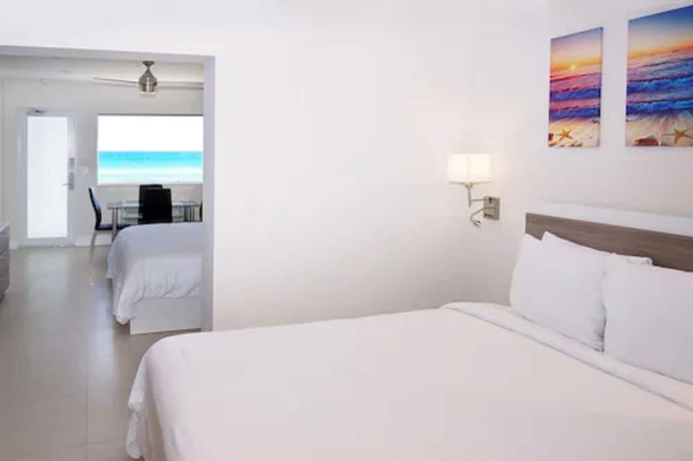 The Diane Oceanfront Suites - photo 28