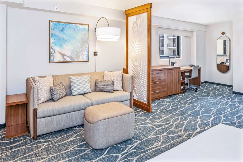Hyatt Place Waikiki Beach - photo 33