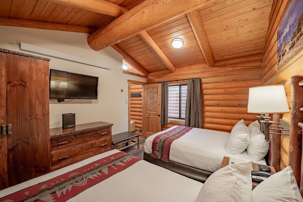 Cowboy Village Resort - photo 7