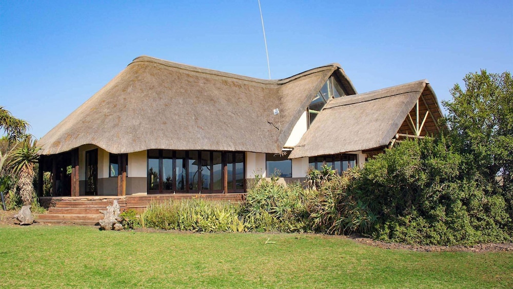 Tala Game Reserve - carbon neutral hotel in Camperdown
