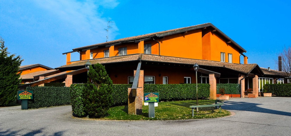 Hotel Don Carlo - last minute hotel in Broni