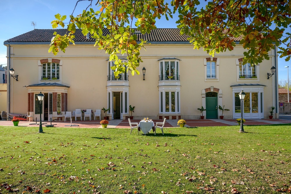 La Tour de Ciron — hotel in Carmaux
