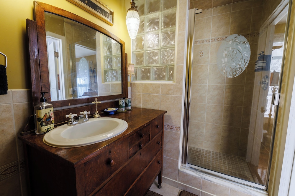Alling House - photo 37