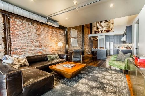 Tasteful Loft — 4-Star Luxury Hotel in Nashville, United States