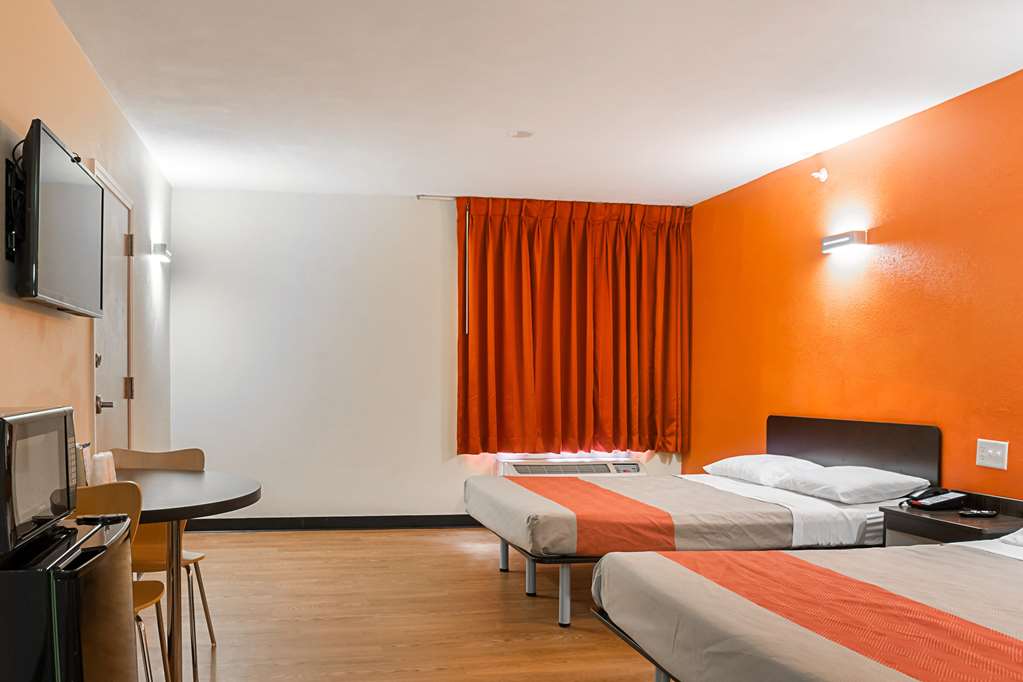 Motel6 New Orleans LA Near Downtown - photo 7