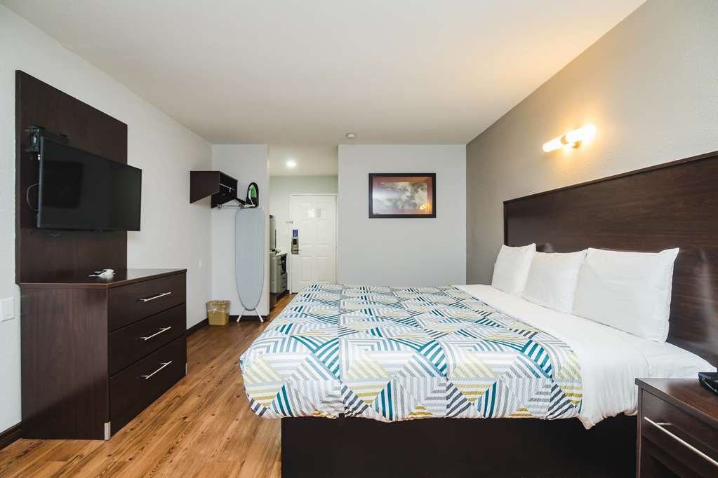 Studio 6 Channelview TX Baytown West - photo 10
