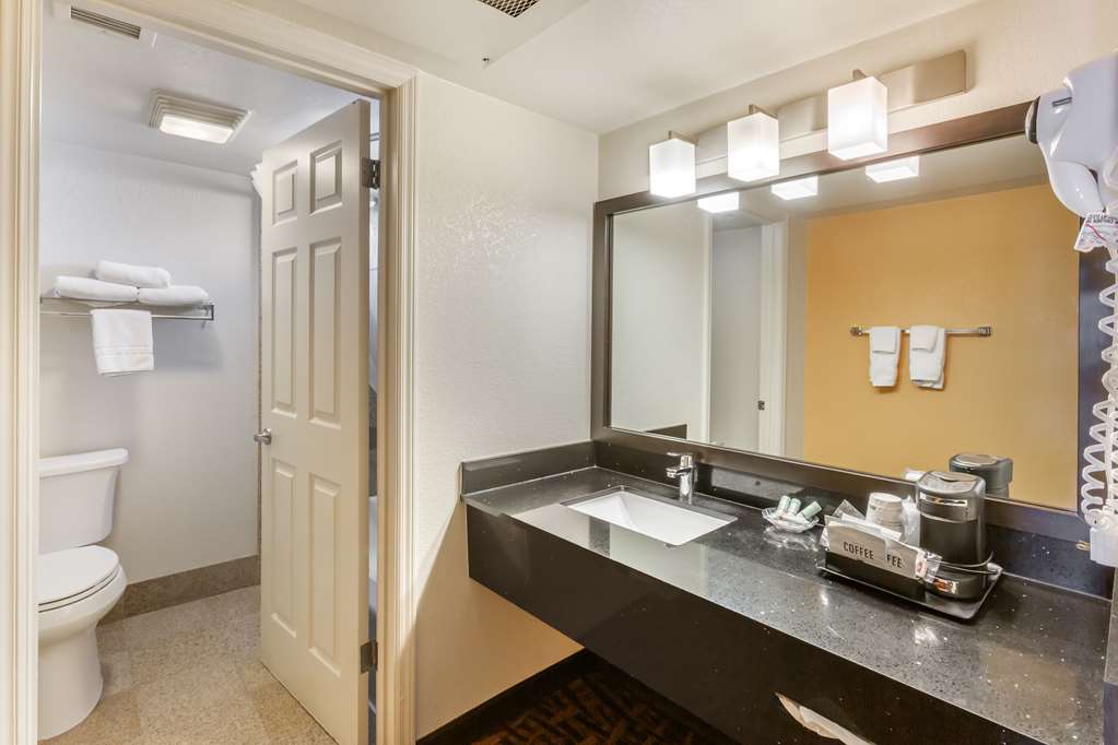 Best Western Arizonian Inn - photo 15