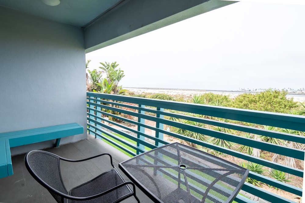 Ocean Villa Inn - photo 27