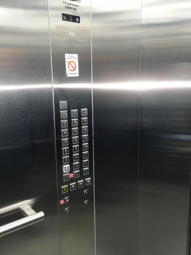 GG Home new cozy 2 bedroom apartment on 16th floor