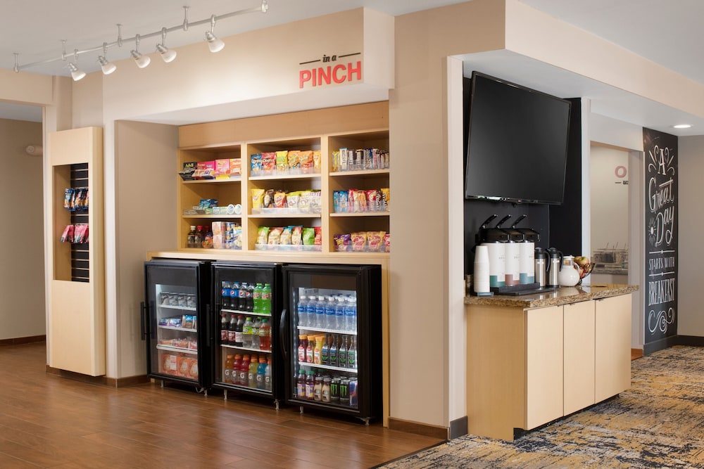 Towneplace Suites Oklahoma City Airport - photo 24