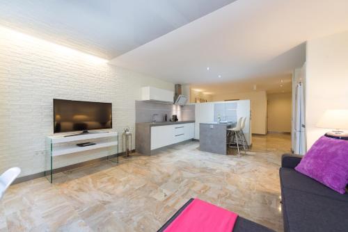 Suites Garden Loft Picasso — 4-Star Luxury Hotel in Las Palmas De Gran Canaria, Spain